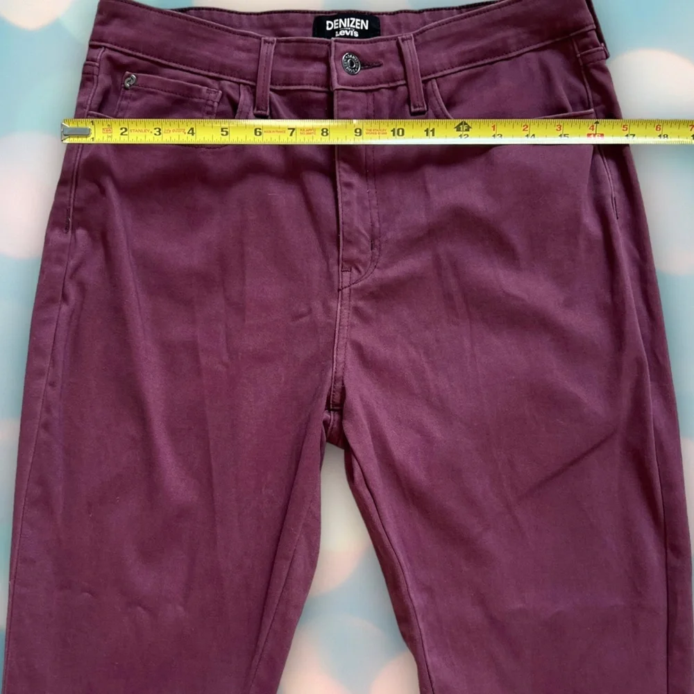 Levi’s Plus Size Women’s Purple Burgundy High Rise Super Skinny Jeans Size 18 - Picture 5 of 8
